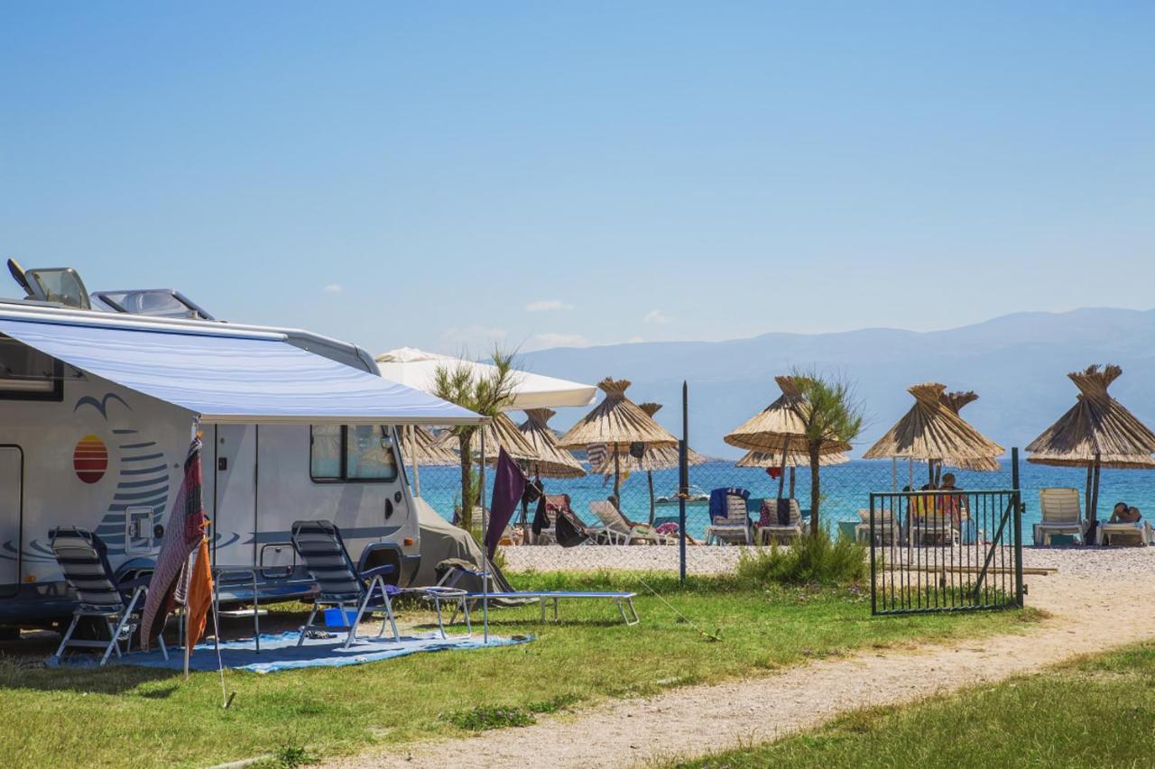 Baska Beach Camping Resort By Valamar Екстер'єр фото